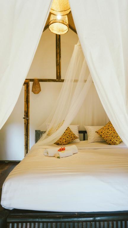 Yanui Beach Hideaway Rawai Buitenkant foto