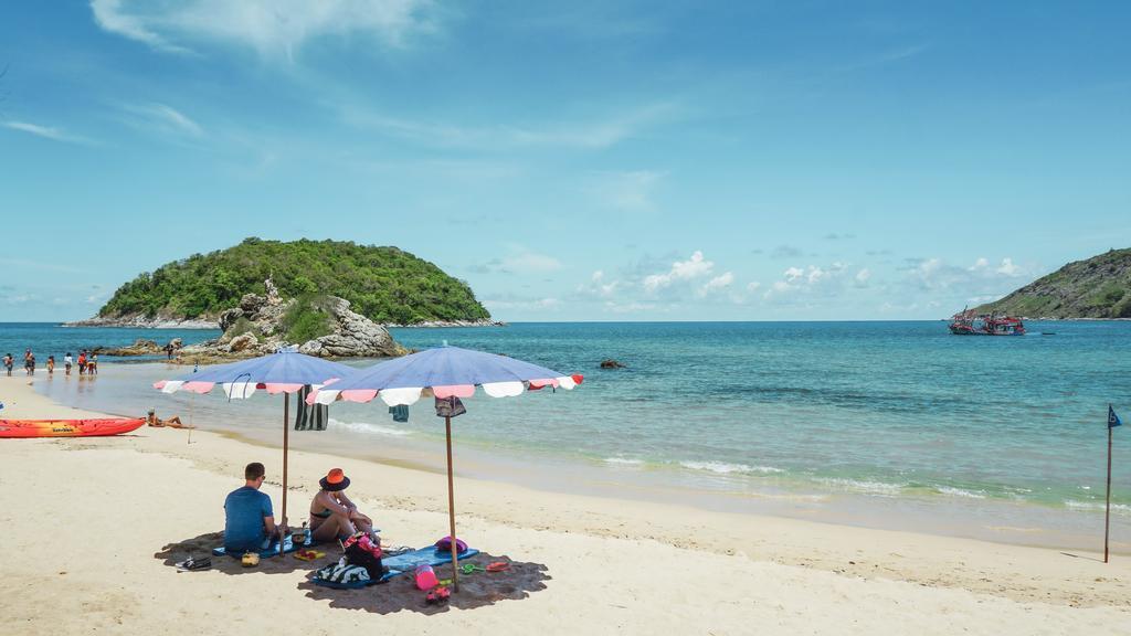 Yanui Beach Hideaway Rawai Buitenkant foto