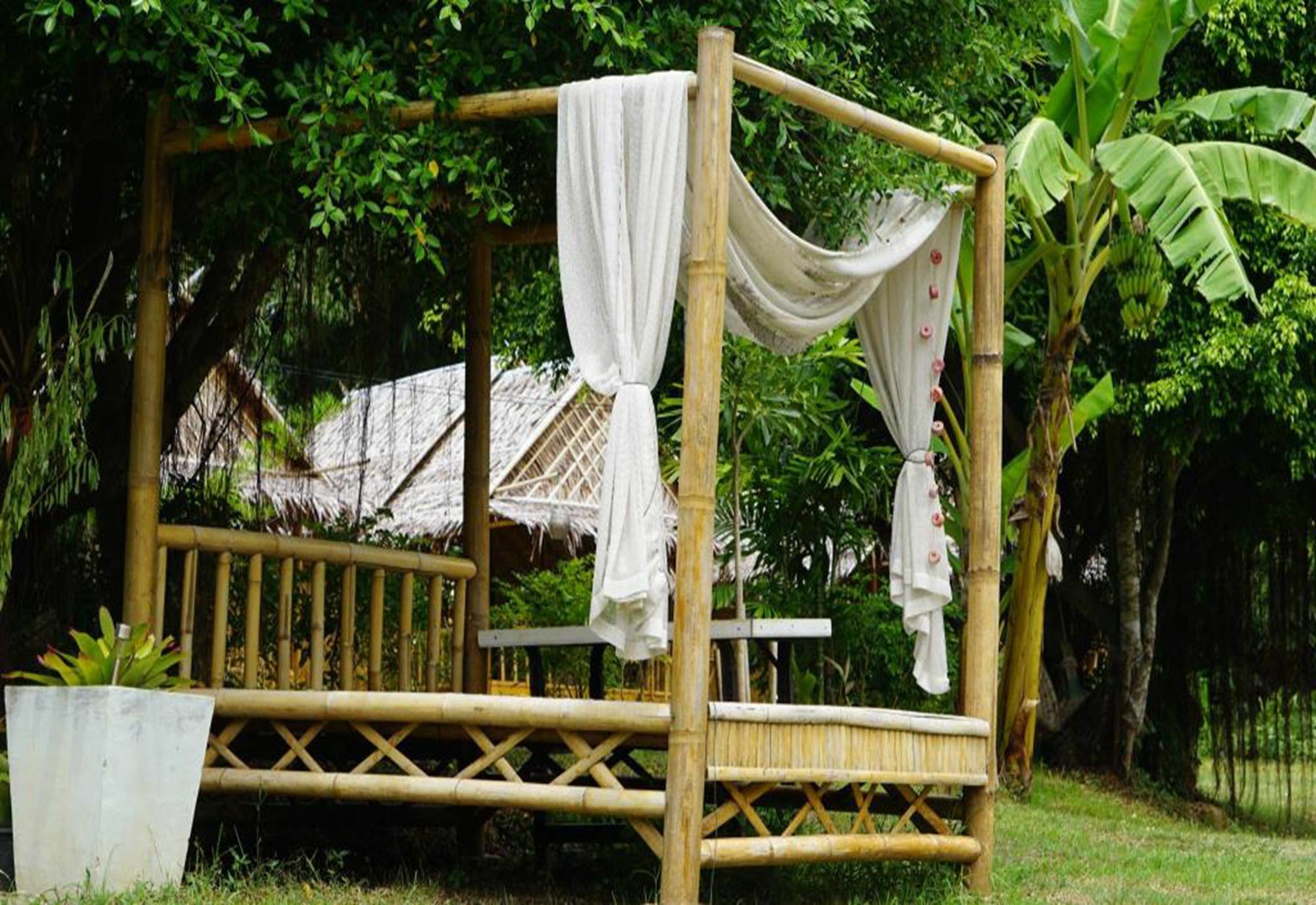Yanui Beach Hideaway Rawai Buitenkant foto
